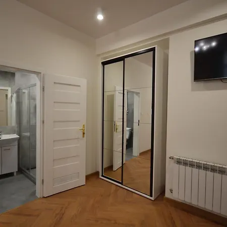 Royal Castle Apartment